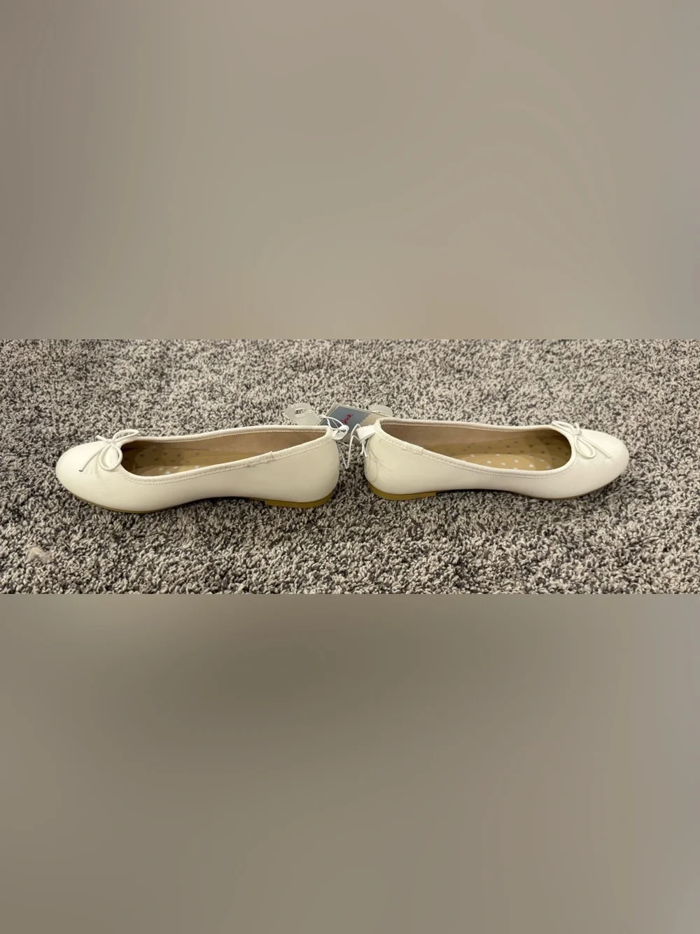 NWT Cat & Jack Off-White Girl's Ballet Flats with Bow